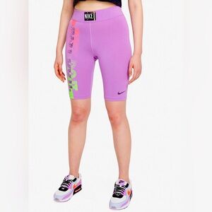Nike NSW essential biker shorts